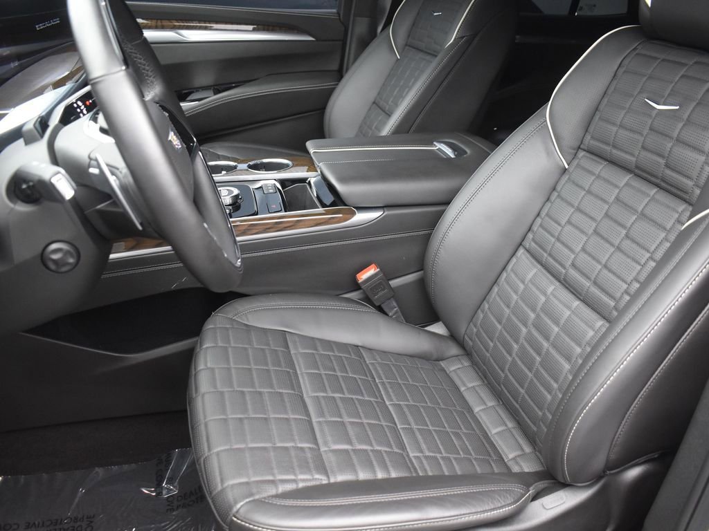 Certified 2025 Cadillac Escalade Sport Platinum image 14