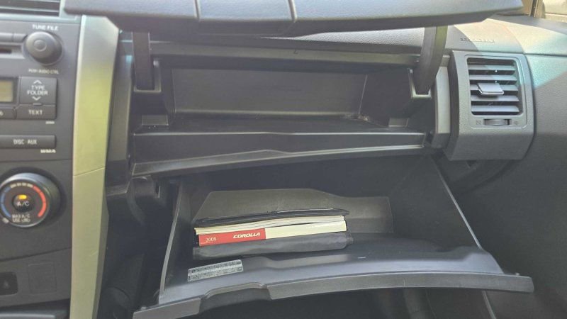 Used 2009 Toyota Corolla S FWD image 27