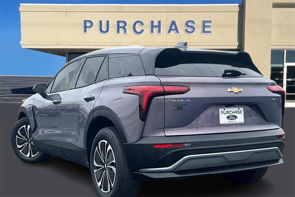 Used 2024 Chevrolet Blazer EV LT image 4