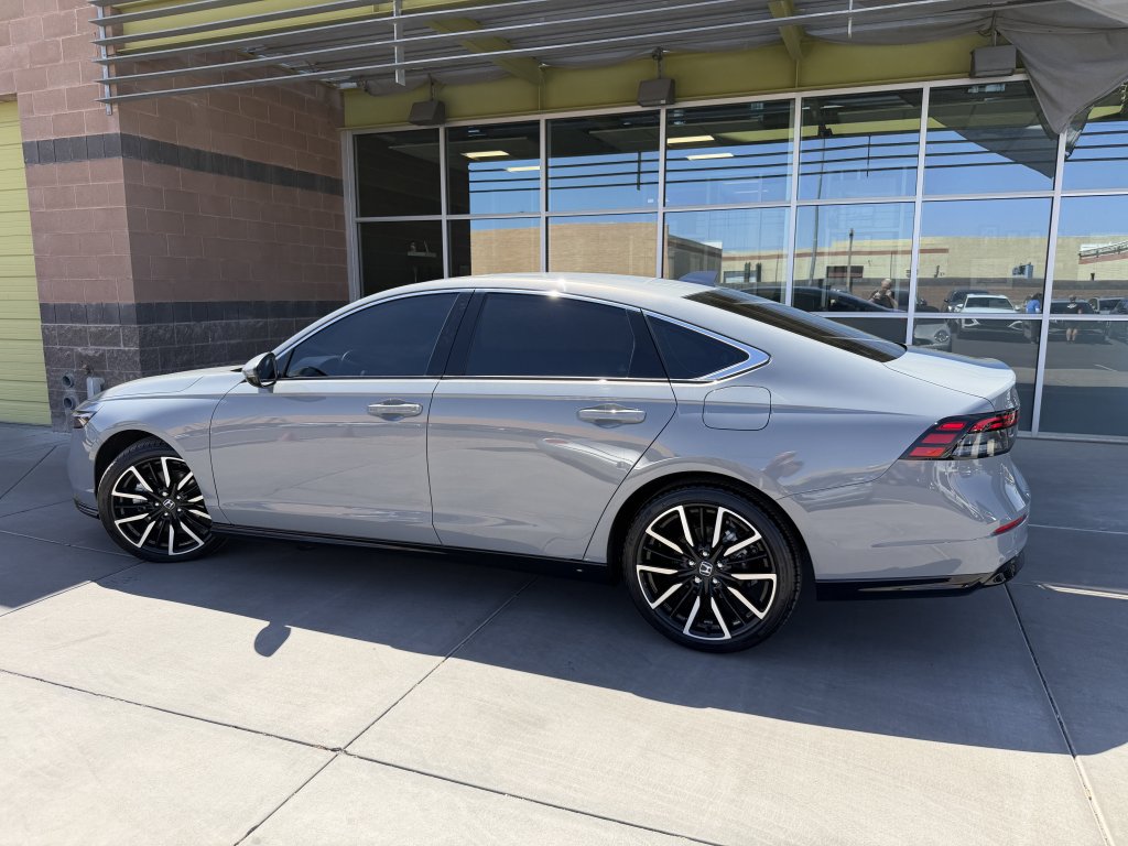 Used 2024 Honda Accord Touring image 5