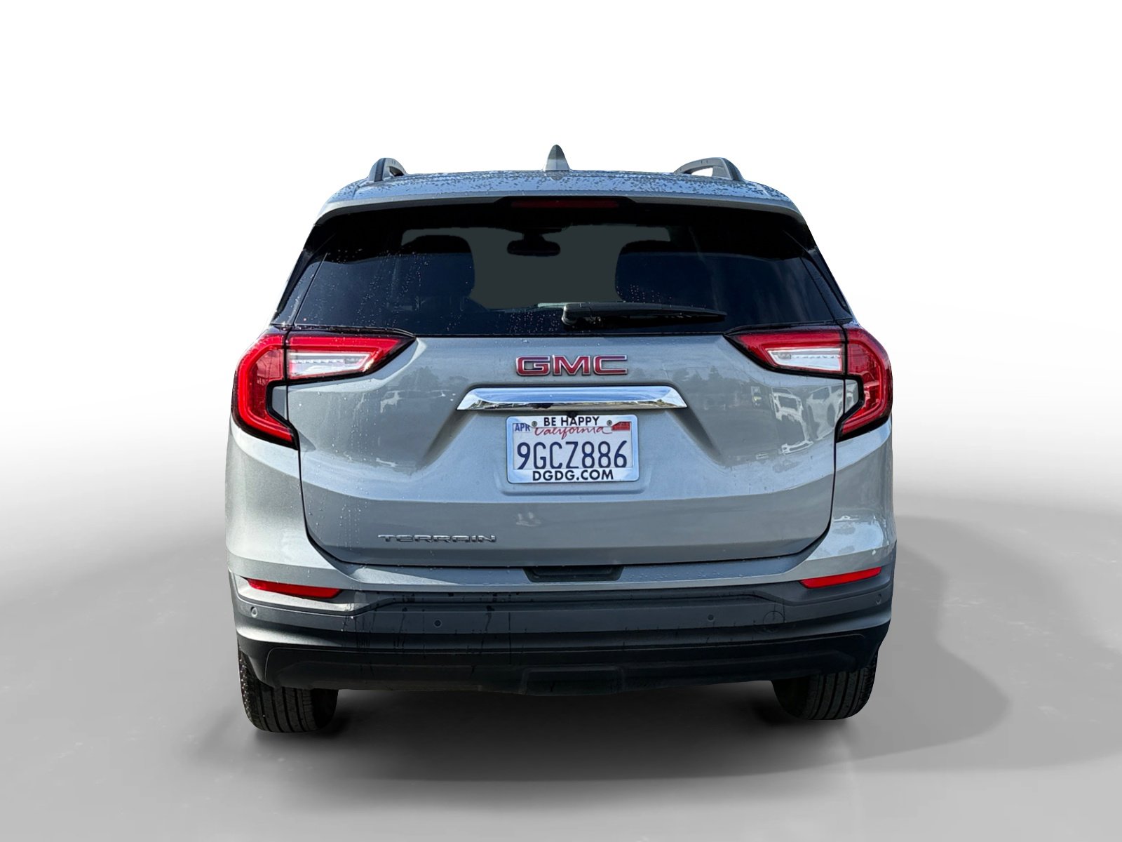 Used 2023 GMC Terrain SLE w/ Driver Convenience Package image 4