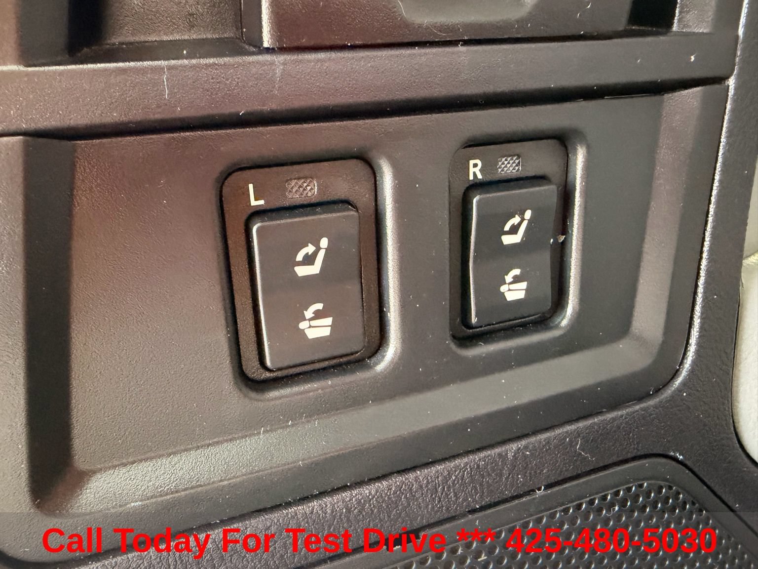 Used 2020 Toyota Sequoia Limited w/ Safety & Convenience Package AWD/4WD image 13