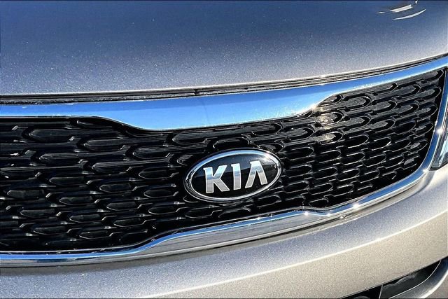 Used 2015 Kia Sorento LX image 26