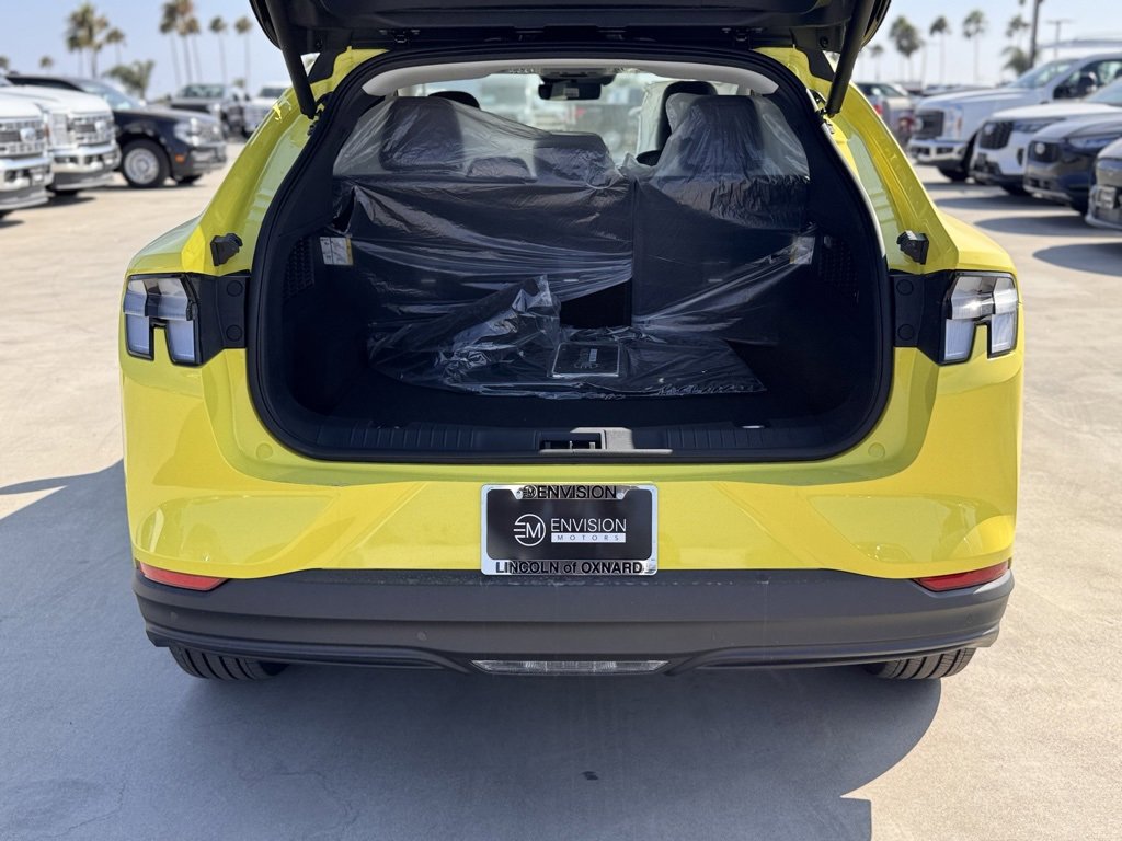 New 2025 Ford Mustang Mach-E Premium image 12