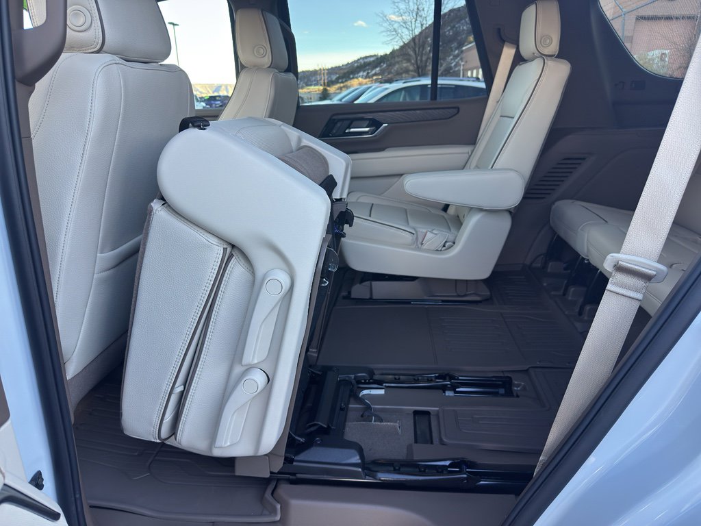 New 2026 GMC Yukon Denali w/ LPO, Floor Liner Package image 17