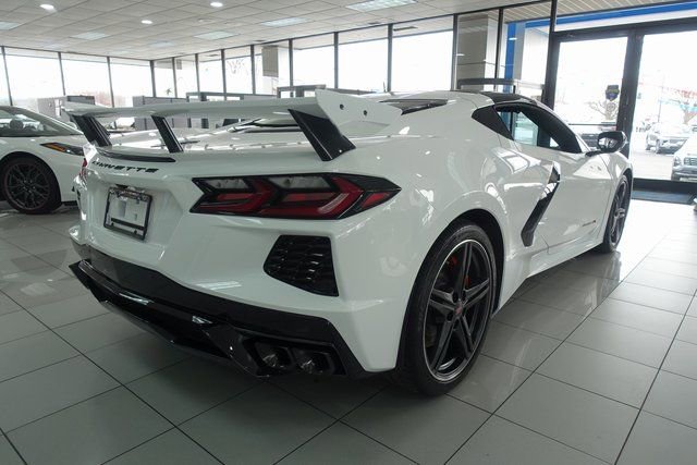 Used 2024 Chevrolet Corvette Stingray Preferred Cpe w/ Z51 Performance Package image 7