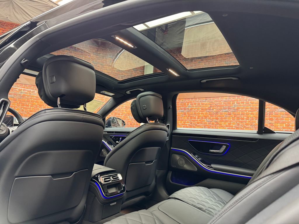 New 2026 Mercedes-Benz S 580 4MATIC Sedan image 3