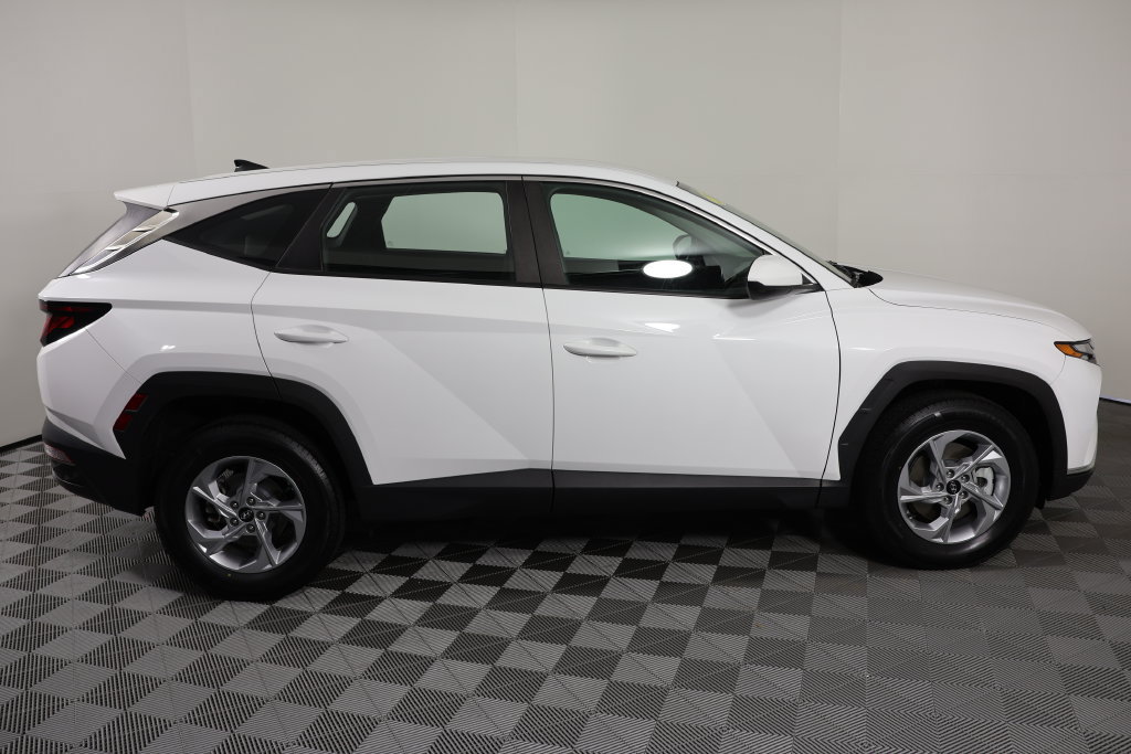 Used 2024 Hyundai Tucson SE AWD/4WD image 9