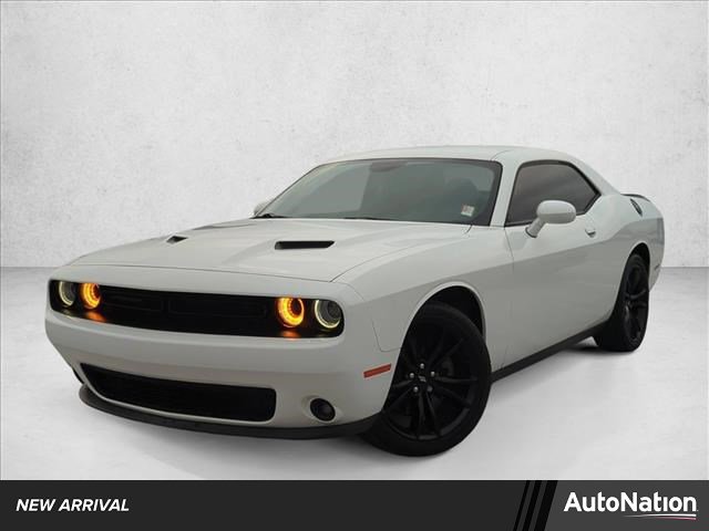 Used 2018 Dodge Challenger SXT Plus image 1