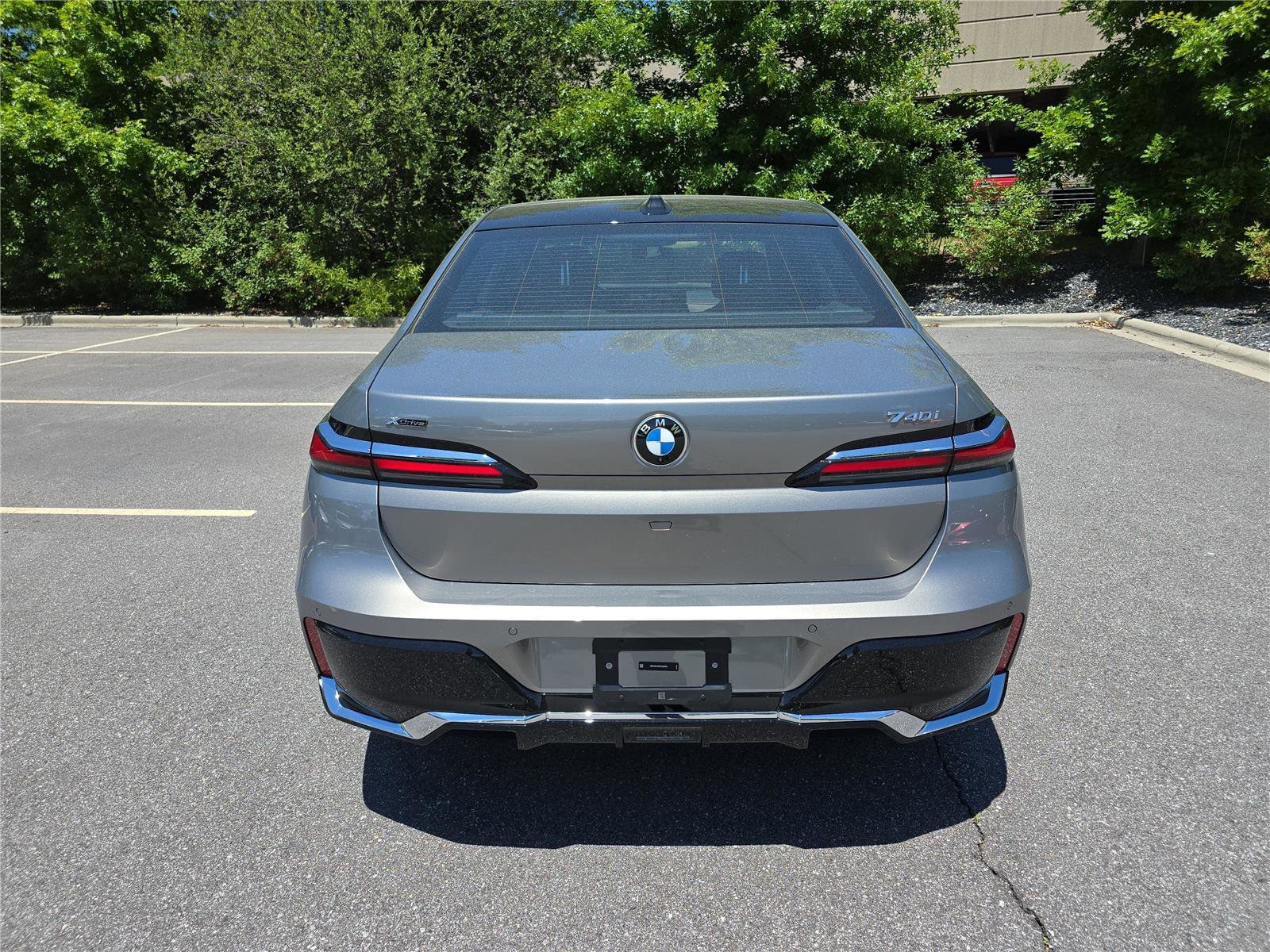 New 2026 BMW 740i xDrive AWD/4WD image 4