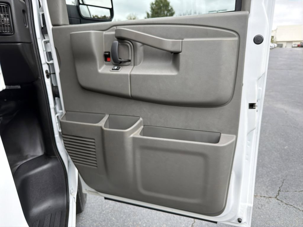 Certified 2024 GMC Savana 3500 LS image 12