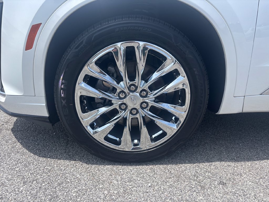 Used 2020 Cadillac XT6 Premium Luxury FWD image 34