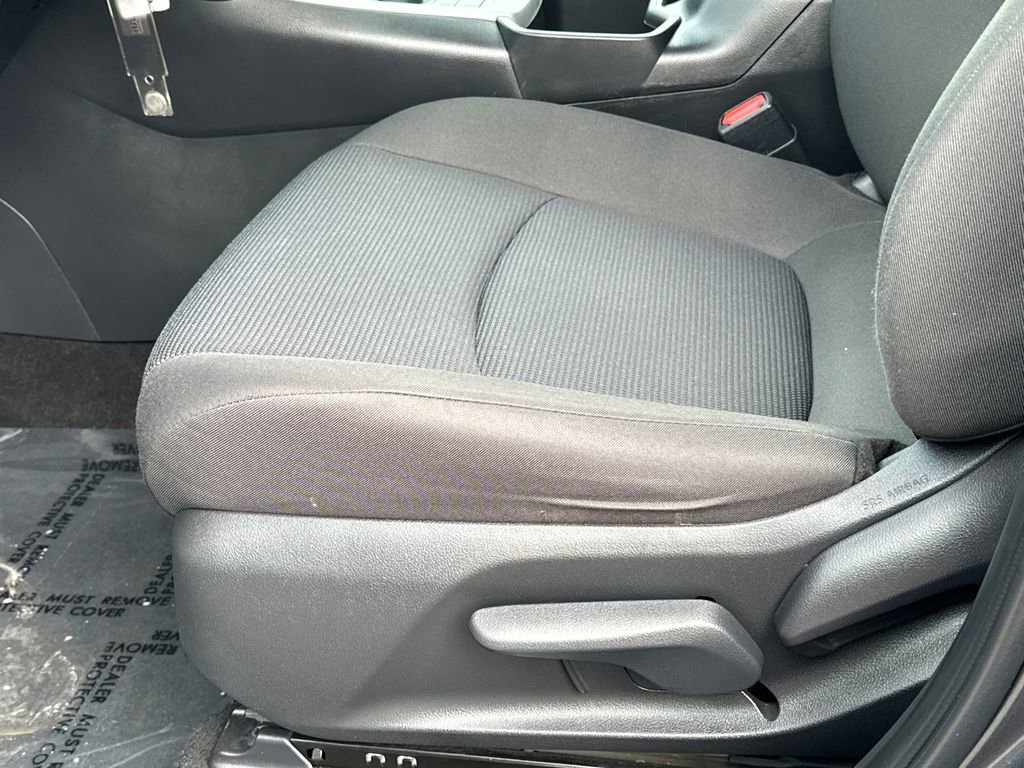 Used 2023 Toyota RAV4 LE image 19