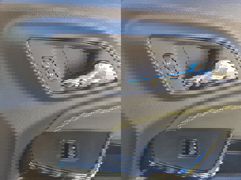 New 2026 Chevrolet Trax ACTIV w/ Driver Confidence Package image 40