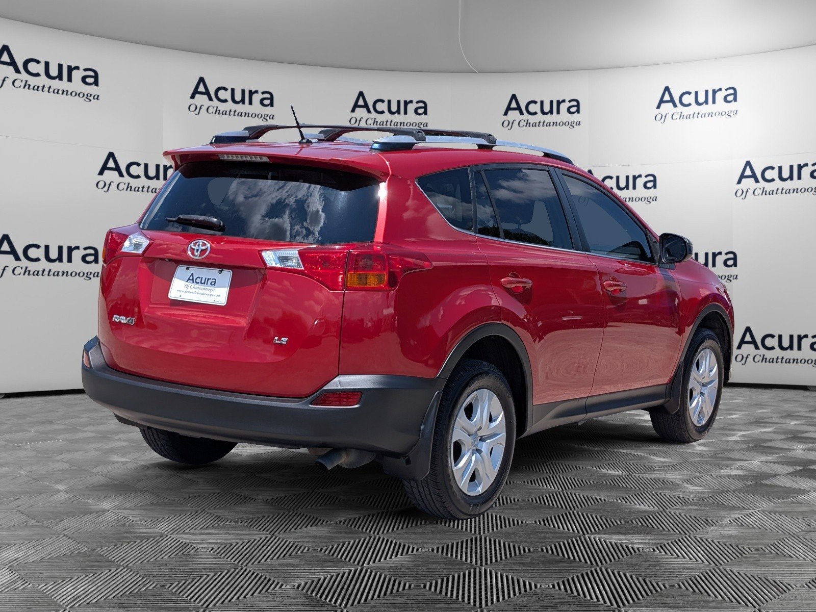 Used 2015 Toyota RAV4 LE FWD image 7