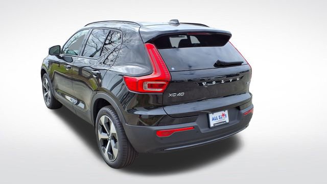 New 2026 Volvo XC40 B5 Plus w/ Protection Package Premier image 5