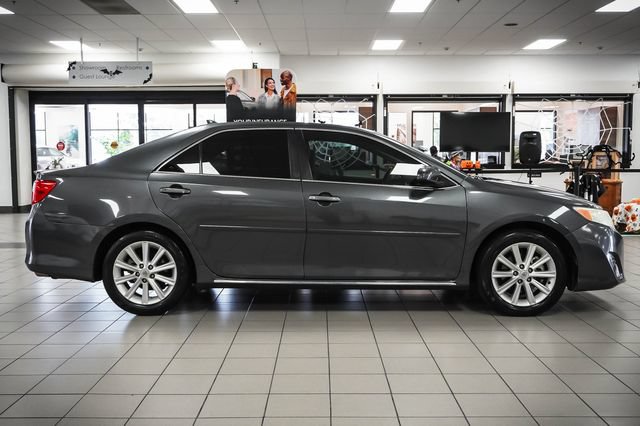 Used 2012 Toyota Camry XLE FWD image 5