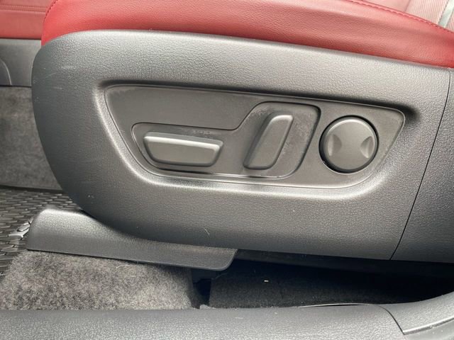Certified 2025 MAZDA CX-70 Plug-In Hybrid w/ Premium Plus image 12