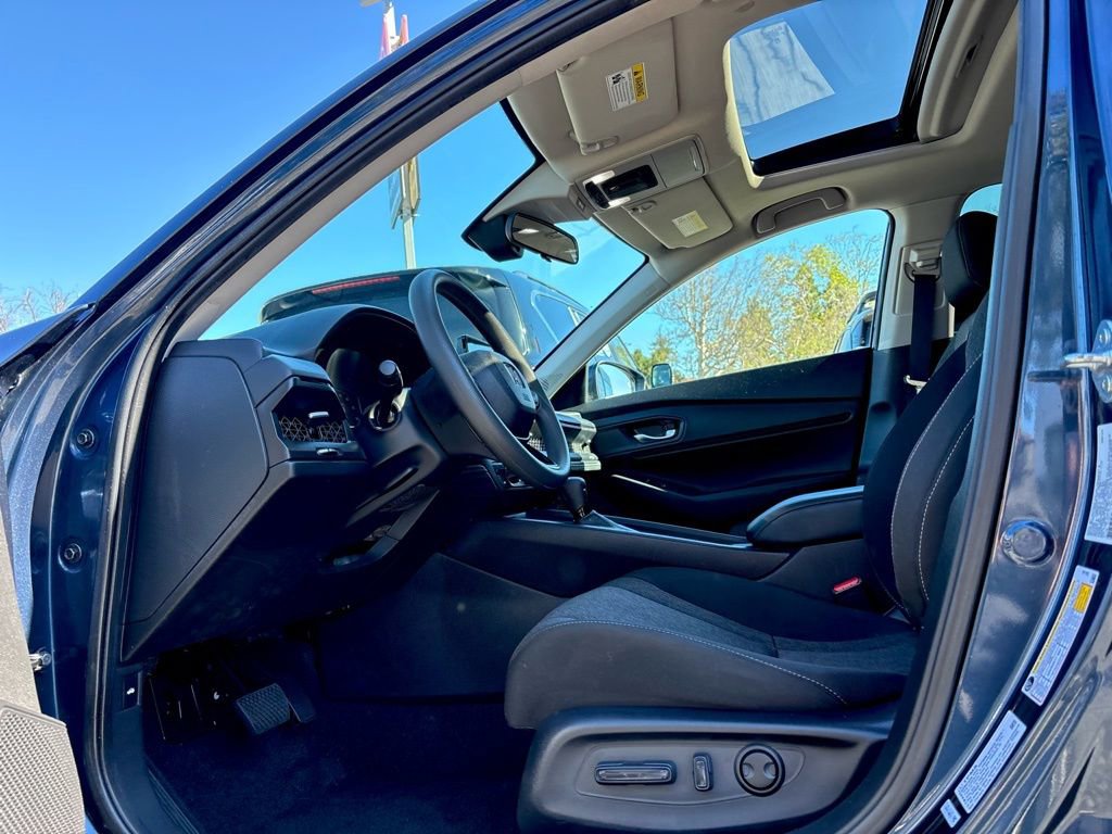 Used 2024 Honda Accord EX image 9