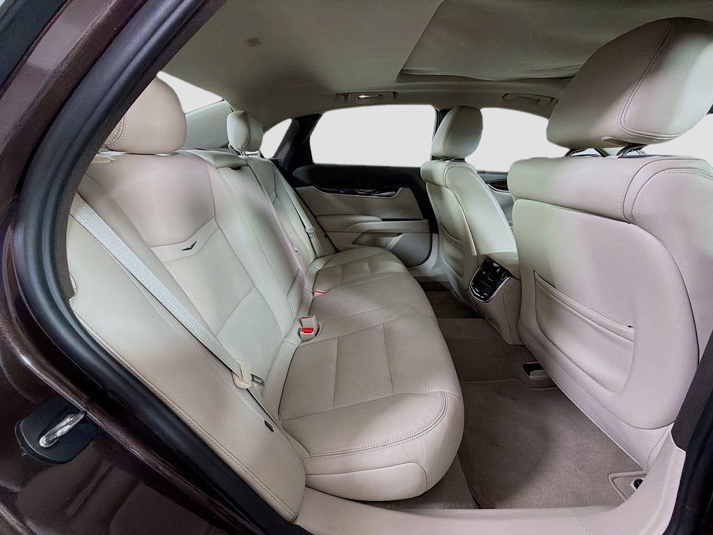 Used 2015 Cadillac XTS Premium FWD image 30
