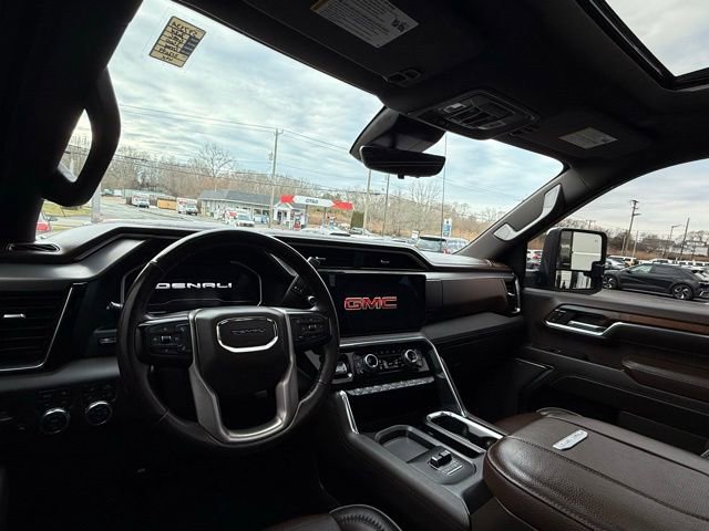 Used 2024 GMC Sierra 3500 Denali w/ Denali Reserve Package image 23