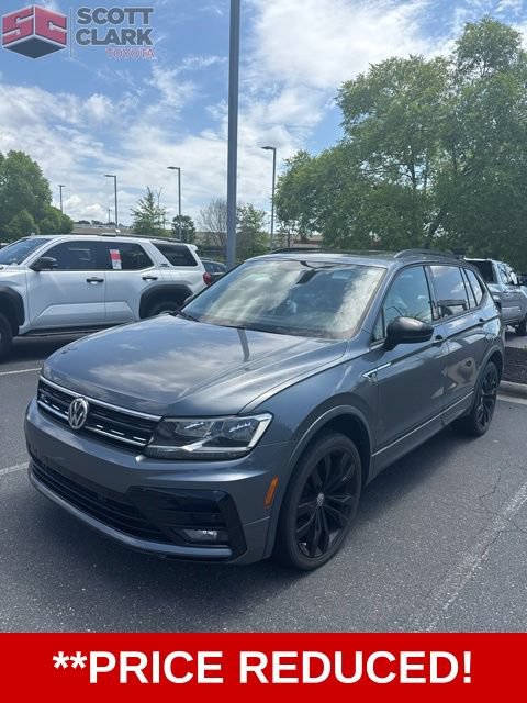 Used 2020 Volkswagen Tiguan SE R-Line AWD/4WD image 2