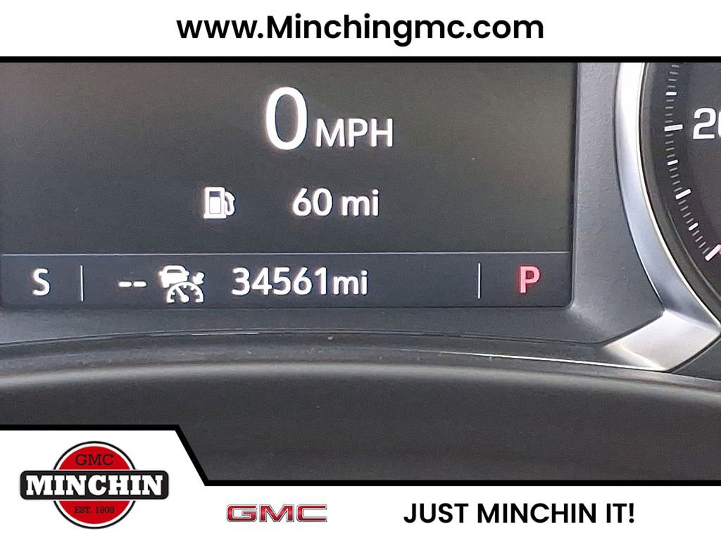 Used 2023 GMC Terrain SLT w/ Tech Package image 12