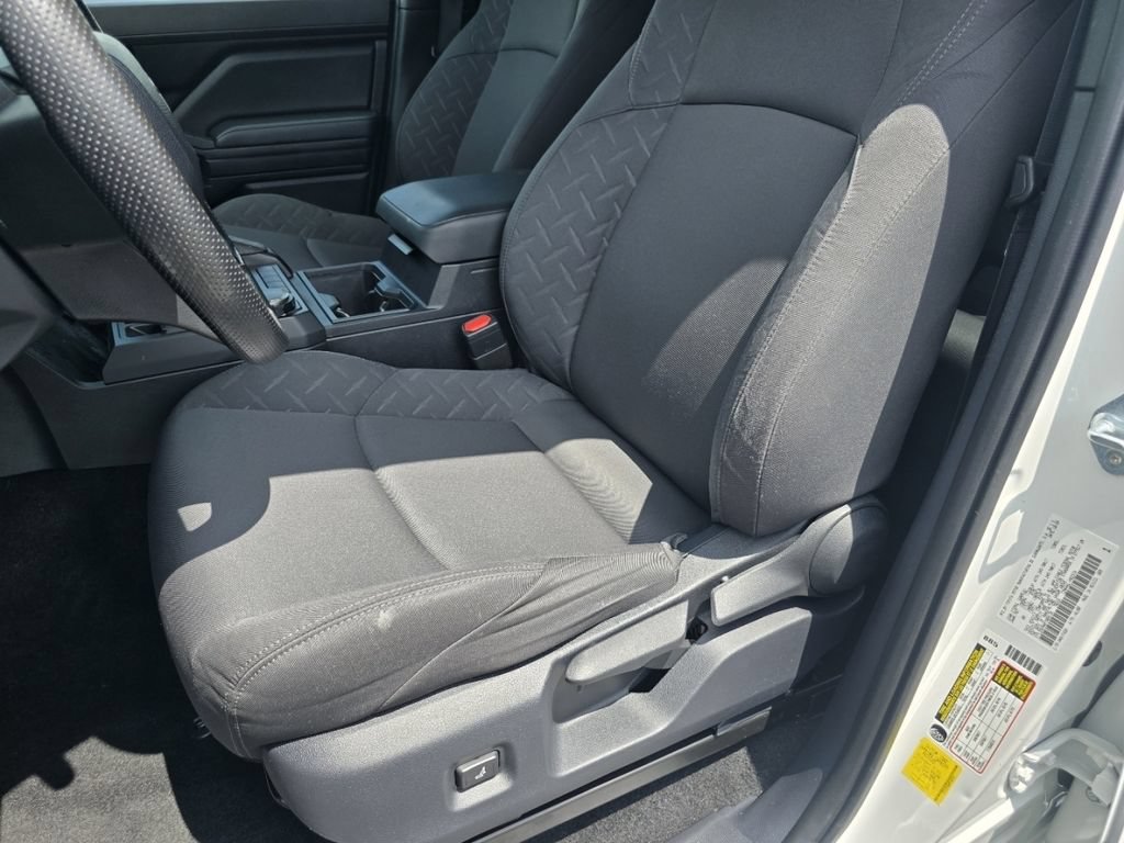 Certified 2024 Toyota Tacoma SR AWD/4WD image 23