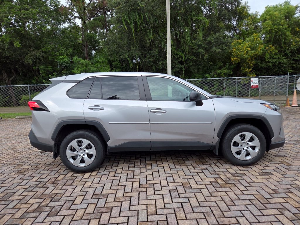 Certified 2024 Toyota RAV4 LE AWD/4WD image 12