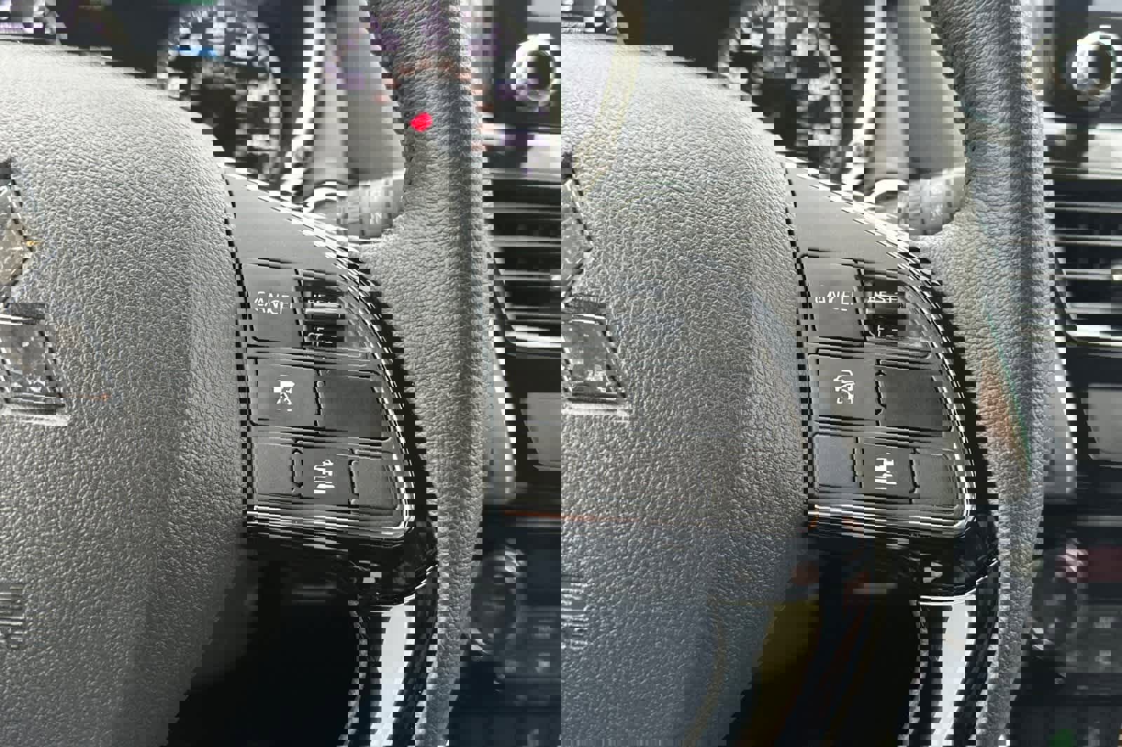 Used 2025 Mitsubishi Eclipse Cross SE image 29