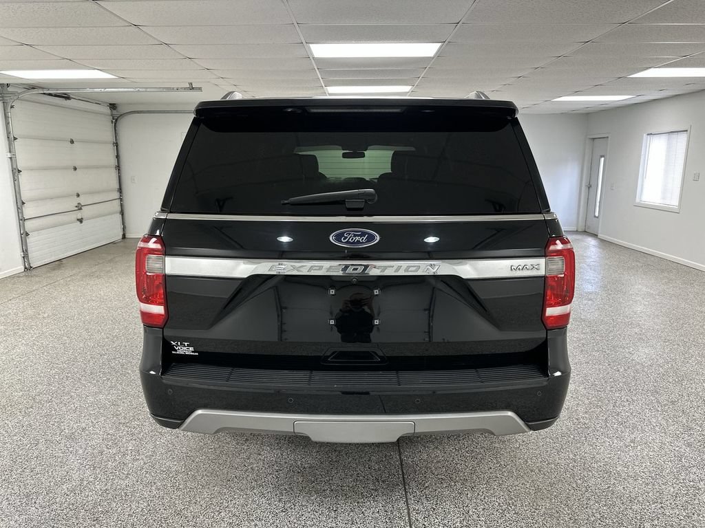 Used 2019 Ford Expedition Max XLT w/ Equipment Group 202A AWD/4WD image 7