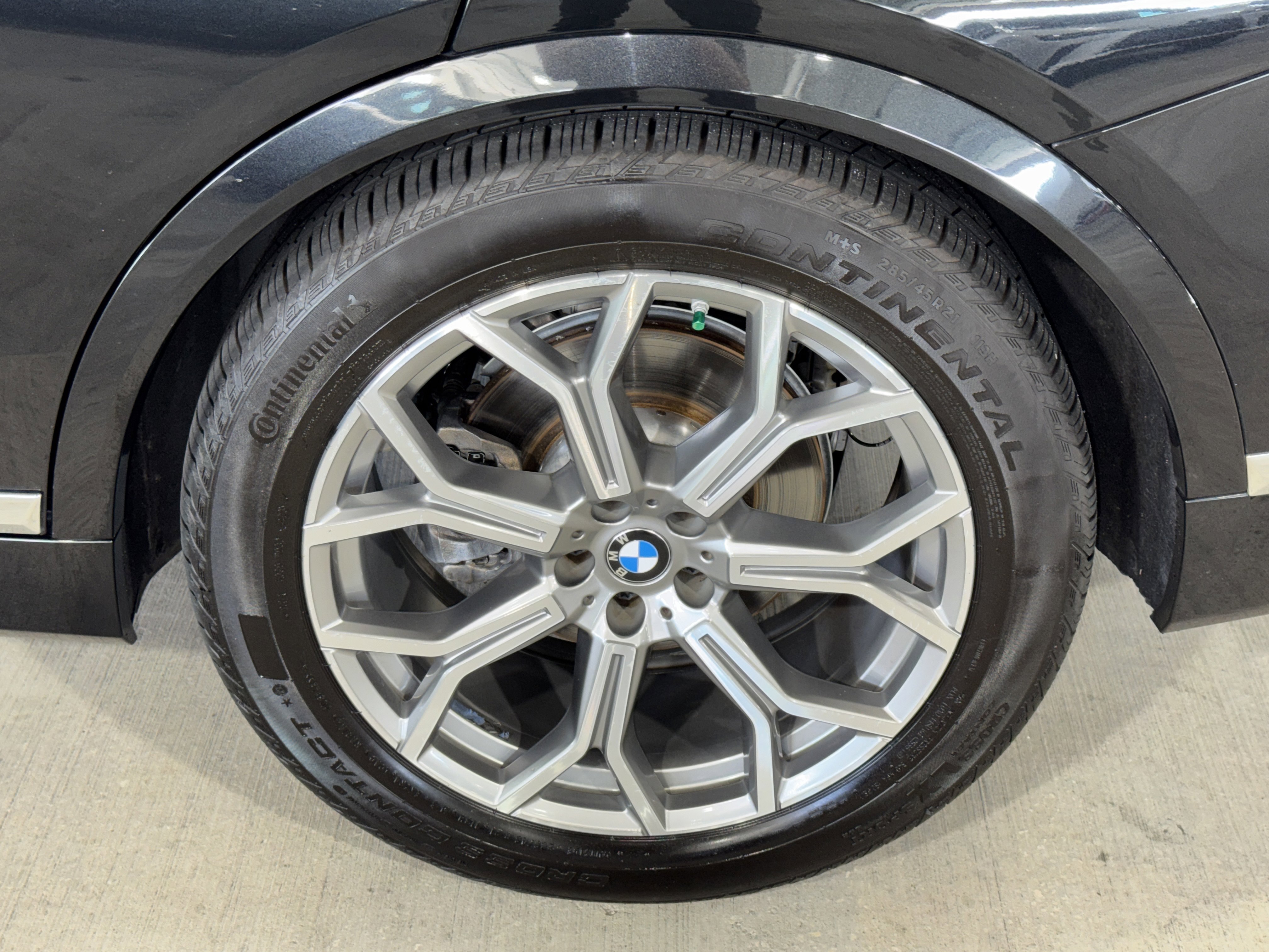 Used 2023 BMW X7 xDrive40i AWD/4WD image 37