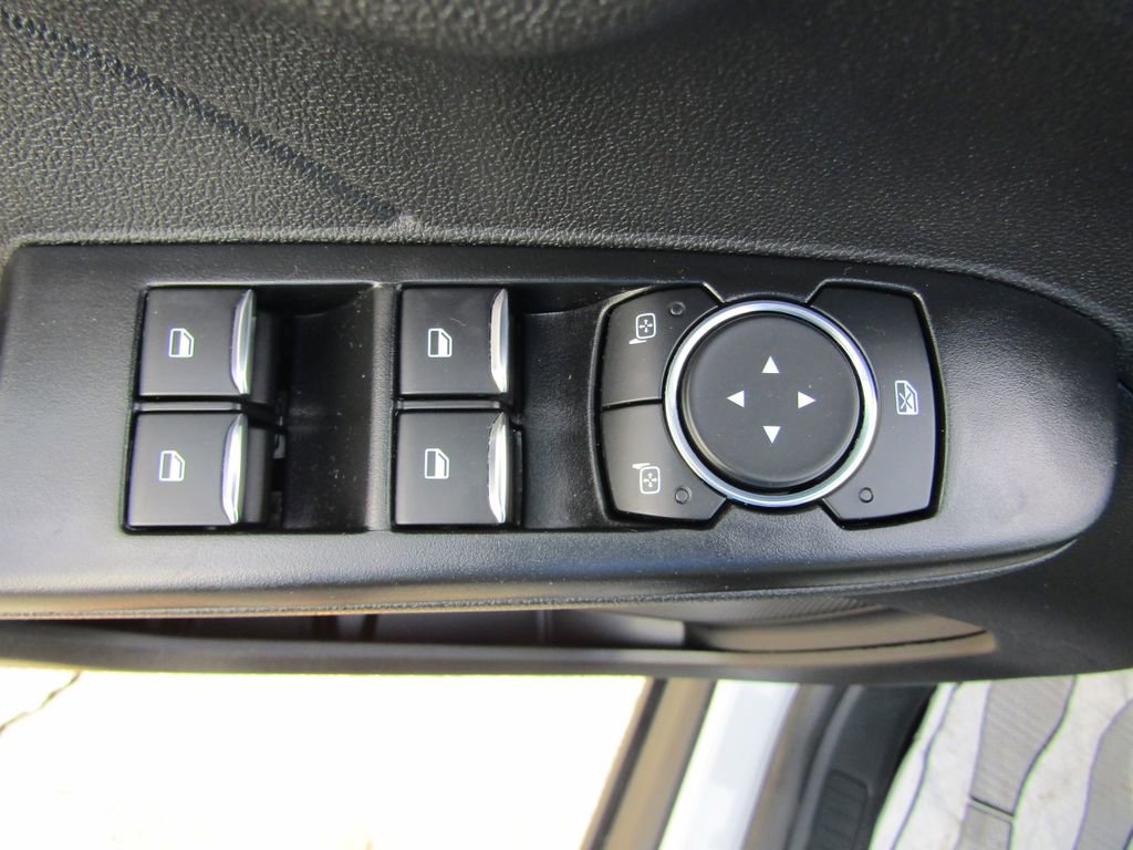 Used 2025 Ford Escape Platinum w/ Class II Trailer Tow Package image 23