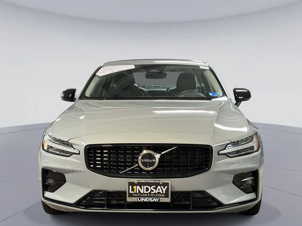 Used 2024 Volvo S60 B5 Plus w/ Climate Package AWD/4WD image 8