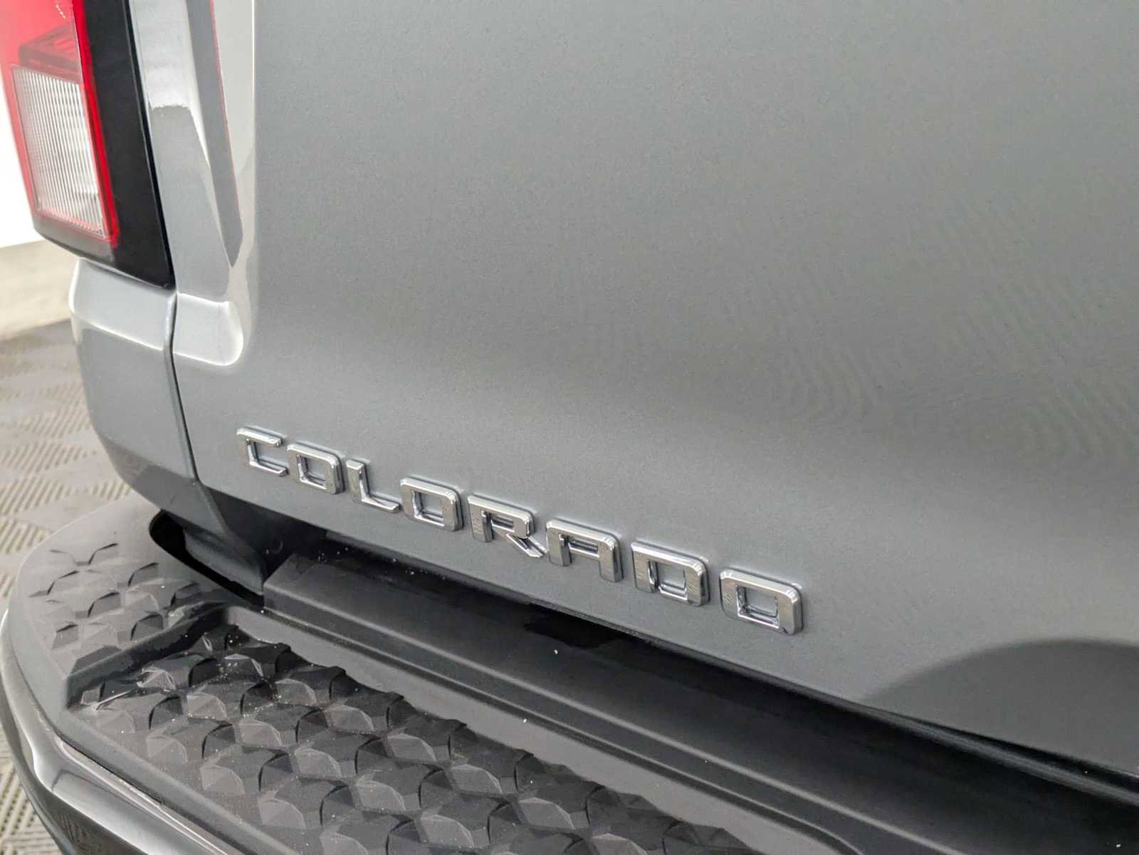 Used 2024 Chevrolet Colorado Trail Boss w/ Advanced Trailering Package image 12