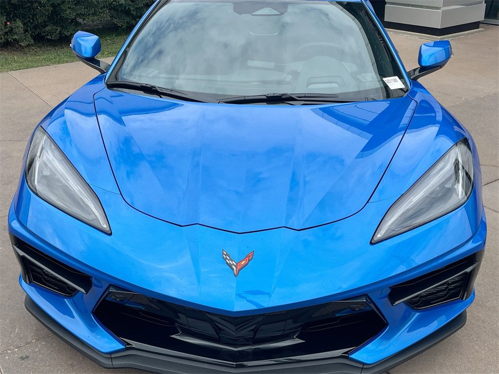 Used 2024 Chevrolet Corvette Stingray Preferred Cpe w/ Z51 Performance Package image 2