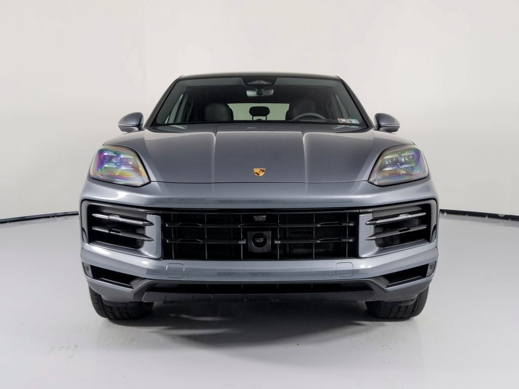 New 2026 Porsche Cayenne Coupe AWD/4WD image 14