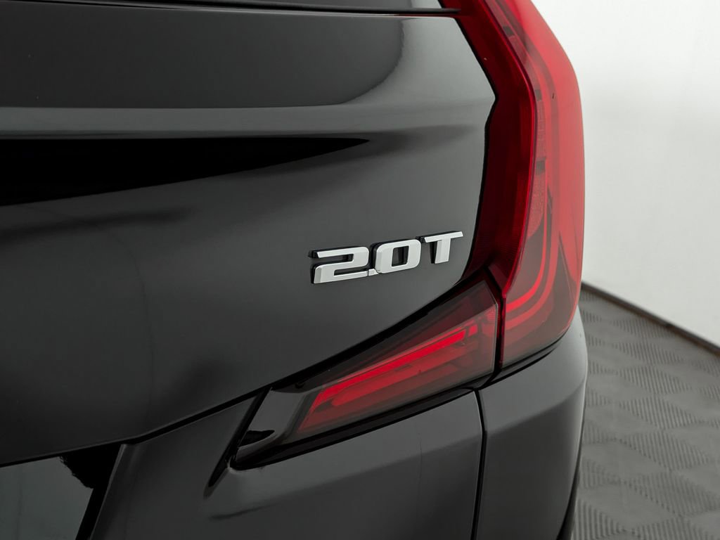 Used 2019 Cadillac XT4 Premium Luxury w/ Cold Weather Package image 13