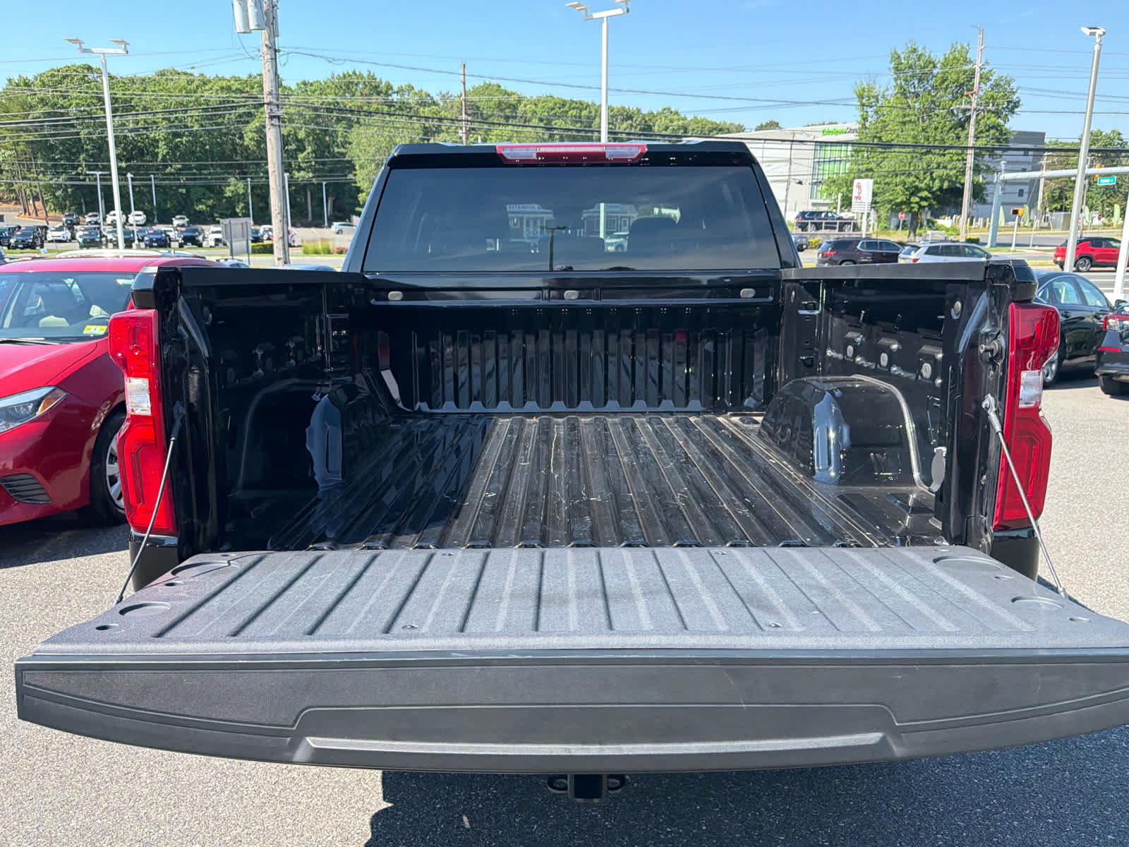 Used 2023 Chevrolet Silverado 1500 RST AWD/4WD image 25