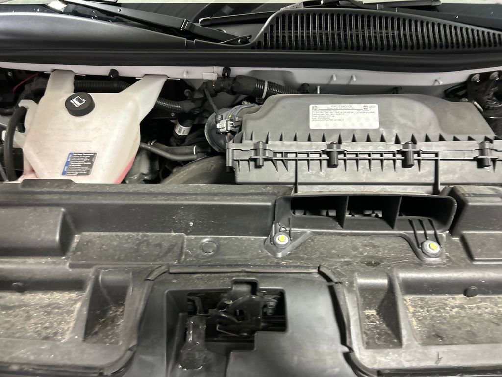 Used 2024 GMC Savana 2500 w/ Driver Convenience Package image 22