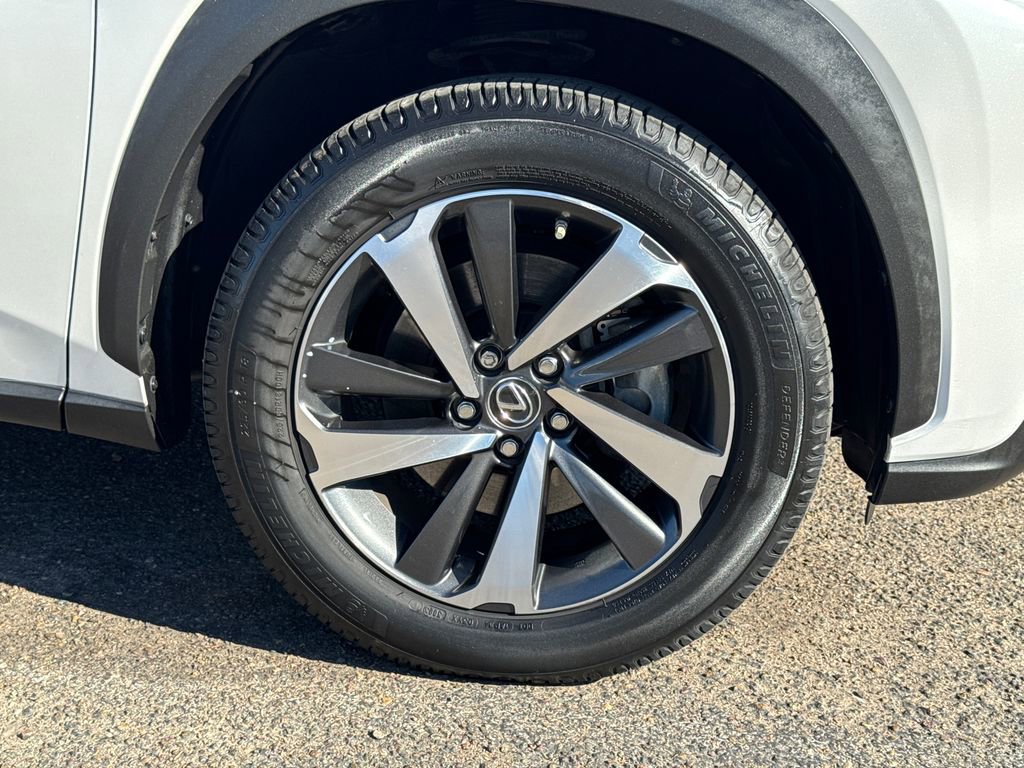 Used 2019 Lexus NX 300h AWD w/ Premium Package image 7