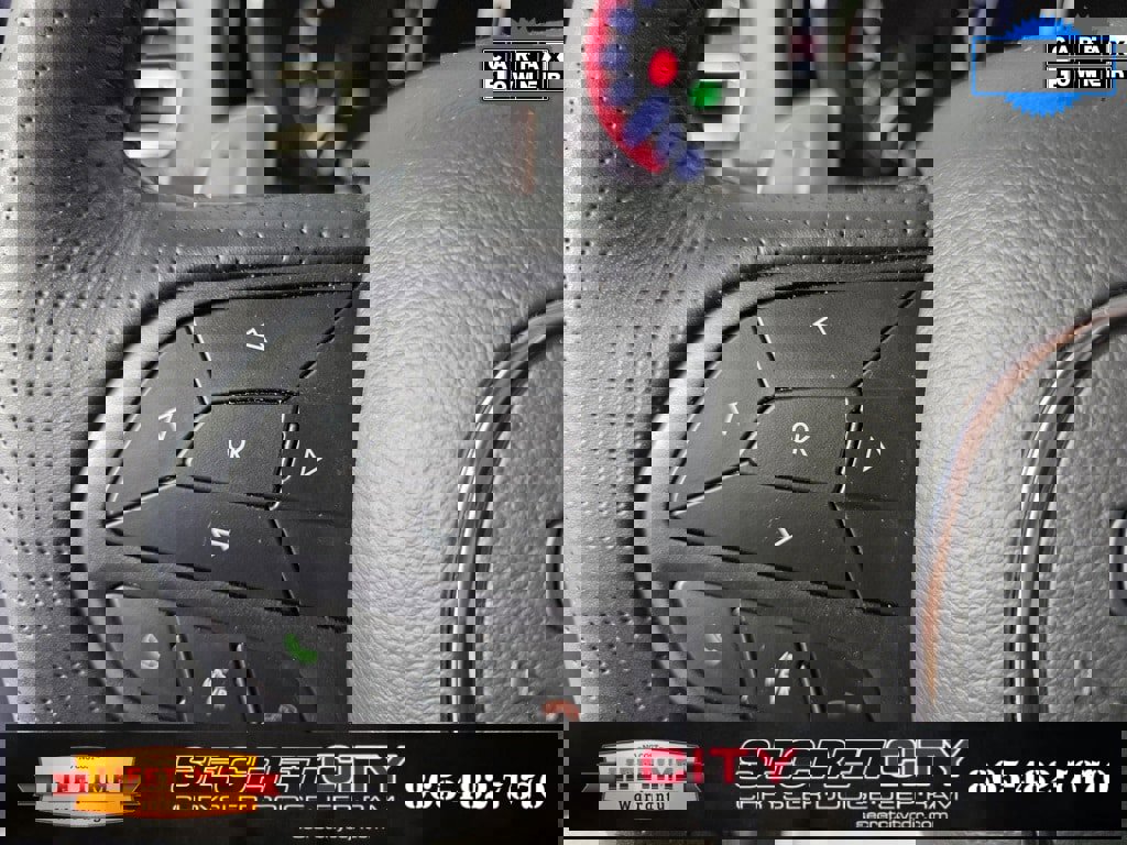 Used 2025 Dodge Durango R/T w/ Blacktop Package image 16