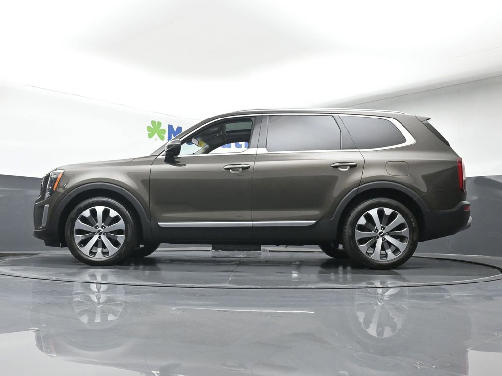 Used 2022 Kia Telluride S image 6