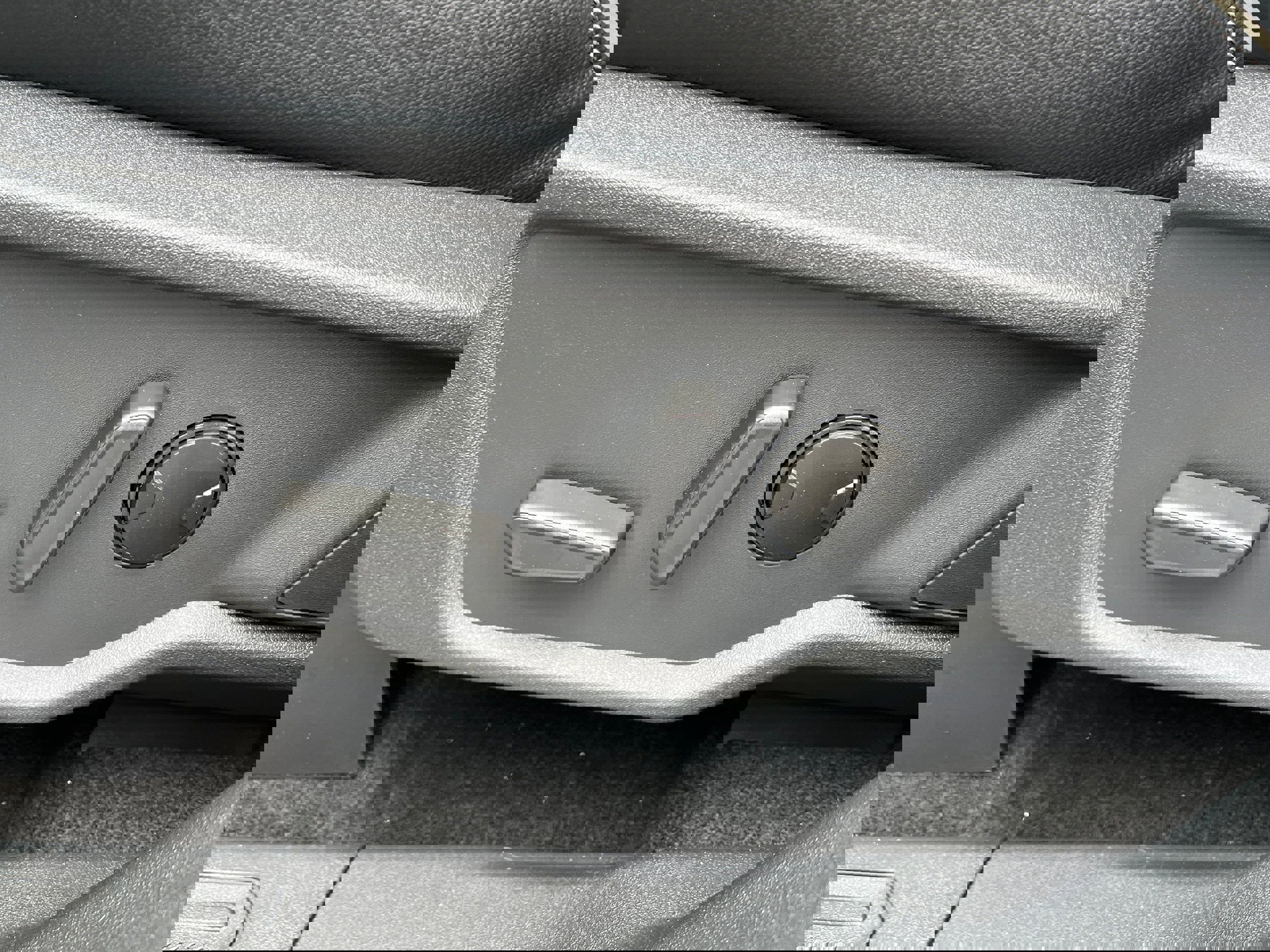 New 2026 Ford Bronco Outer Banks w/ Sasquatch Package image 12