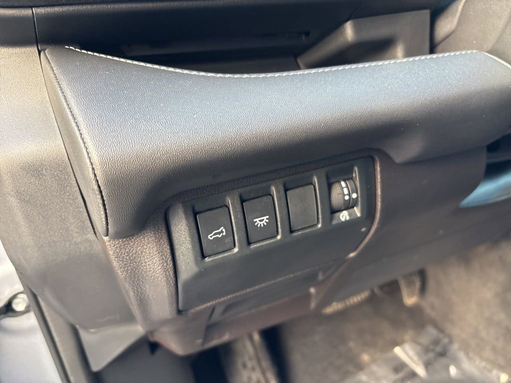 Certified 2023 Subaru Ascent Limited w/ Technology Package image 23