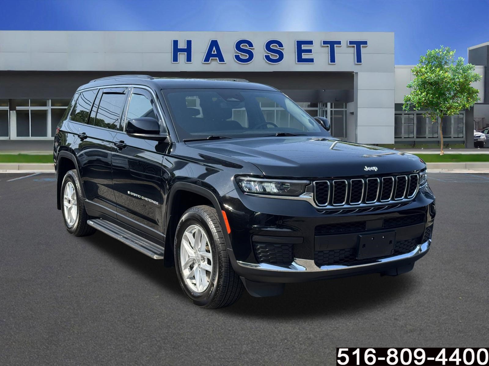 Used 2024 Jeep Grand Cherokee L Laredo