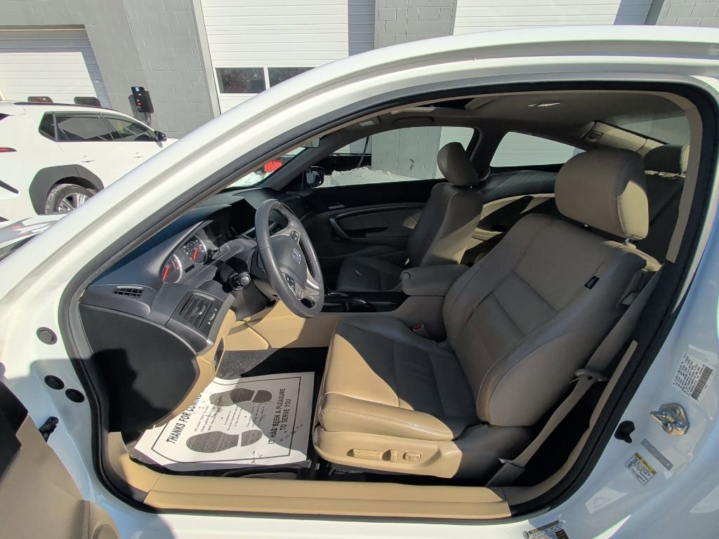 Used 2012 Honda Accord EX-L image 11