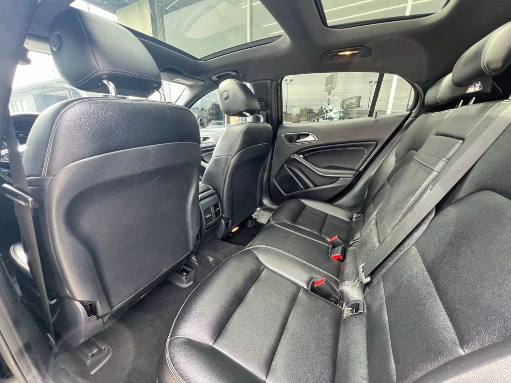 Used 2019 Mercedes-Benz GLA 250 4MATIC image 18