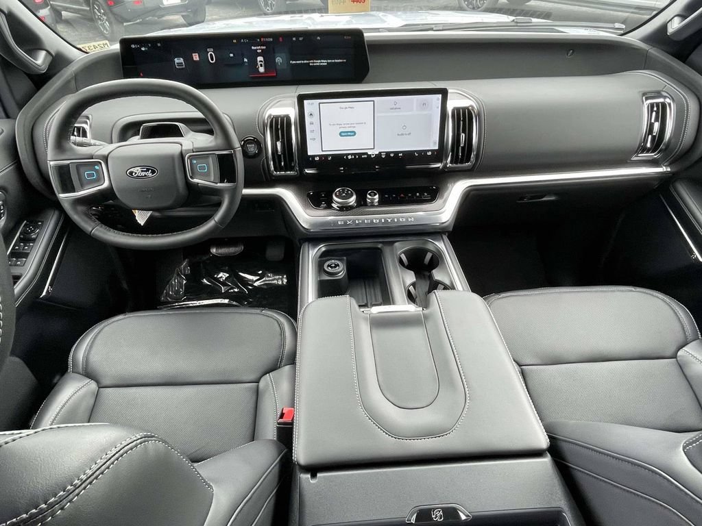 New 2026 Ford Expedition Platinum w/ Stealth Appearance Package AWD/4WD image 11