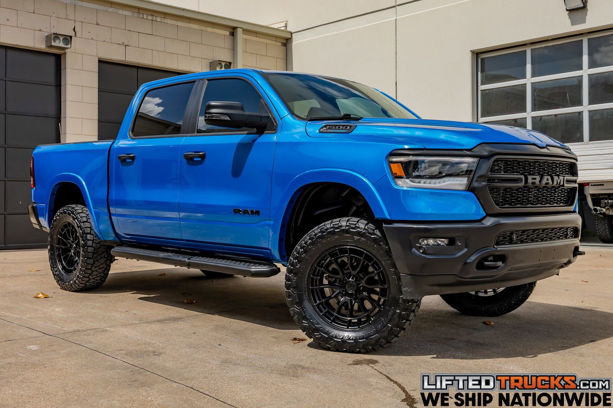 Used 2023 RAM 1500 Big Horn image 1